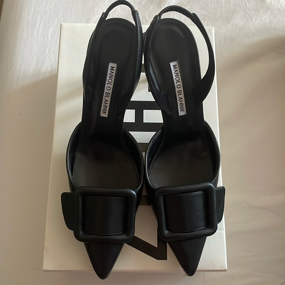 Manolo Blahnik Maysli Buckle Slingback Pump
